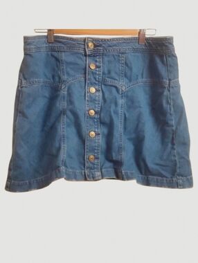 American Eagle Skirt Womens Size 14 Light Blue Demin Distressed Button Down